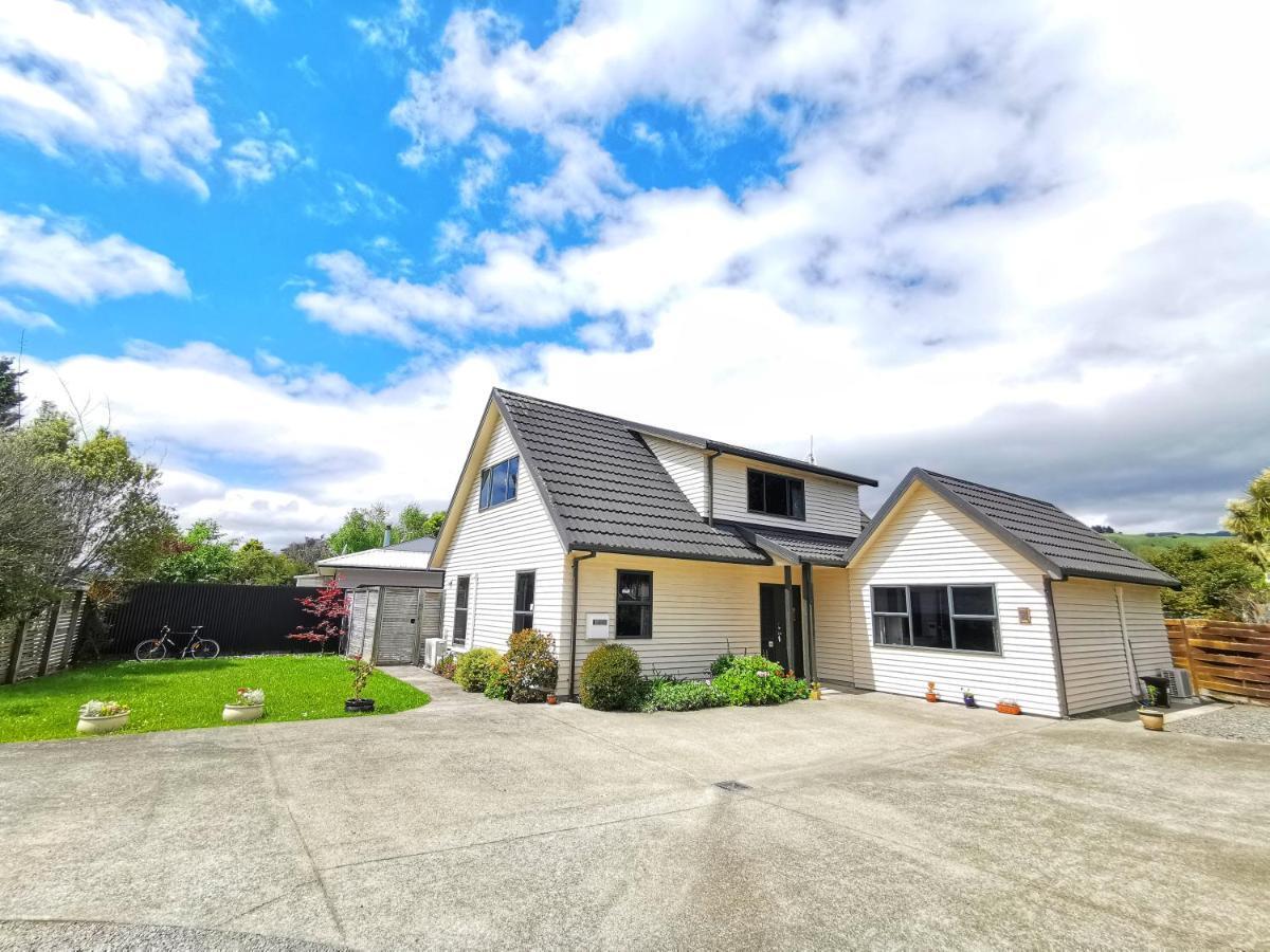 Atarau Grove Holiday House Paraparaumu Zewnętrze zdjęcie
